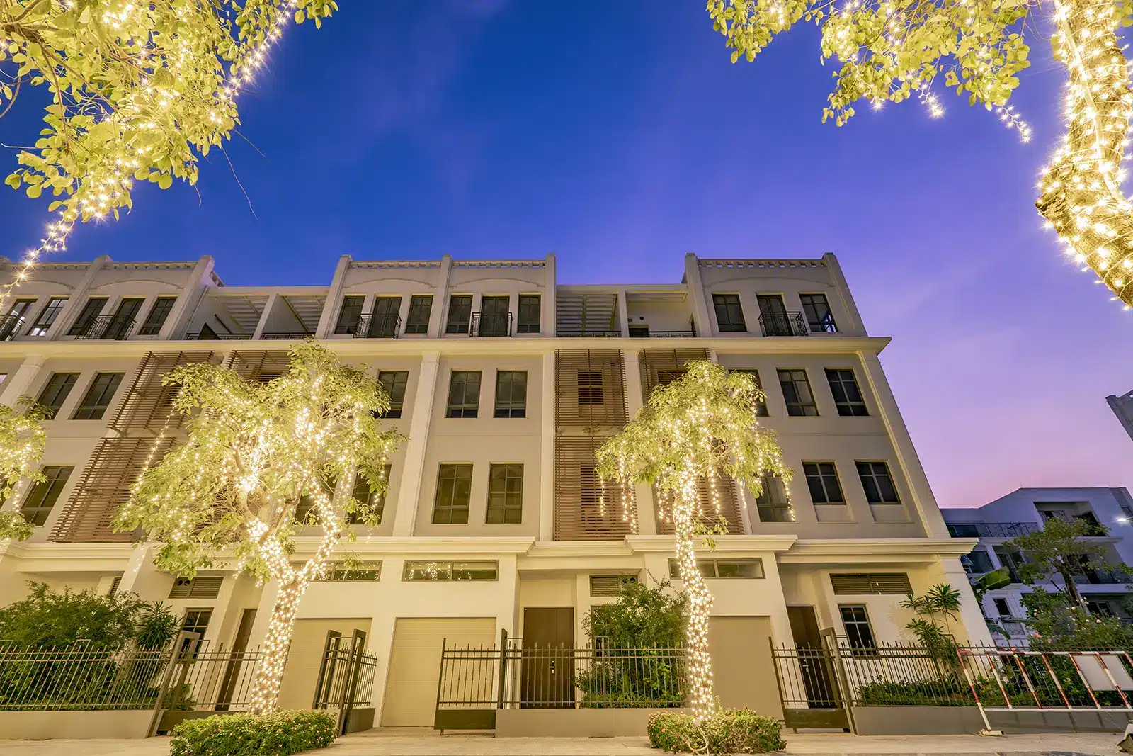 Tiến độ xây dựng dự án The Manor Central Park tháng 10 năm 2024.