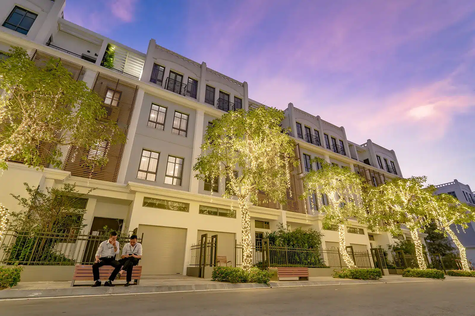 Tiến độ xây dựng dự án The Manor Central Park tháng 10 năm 2024.
