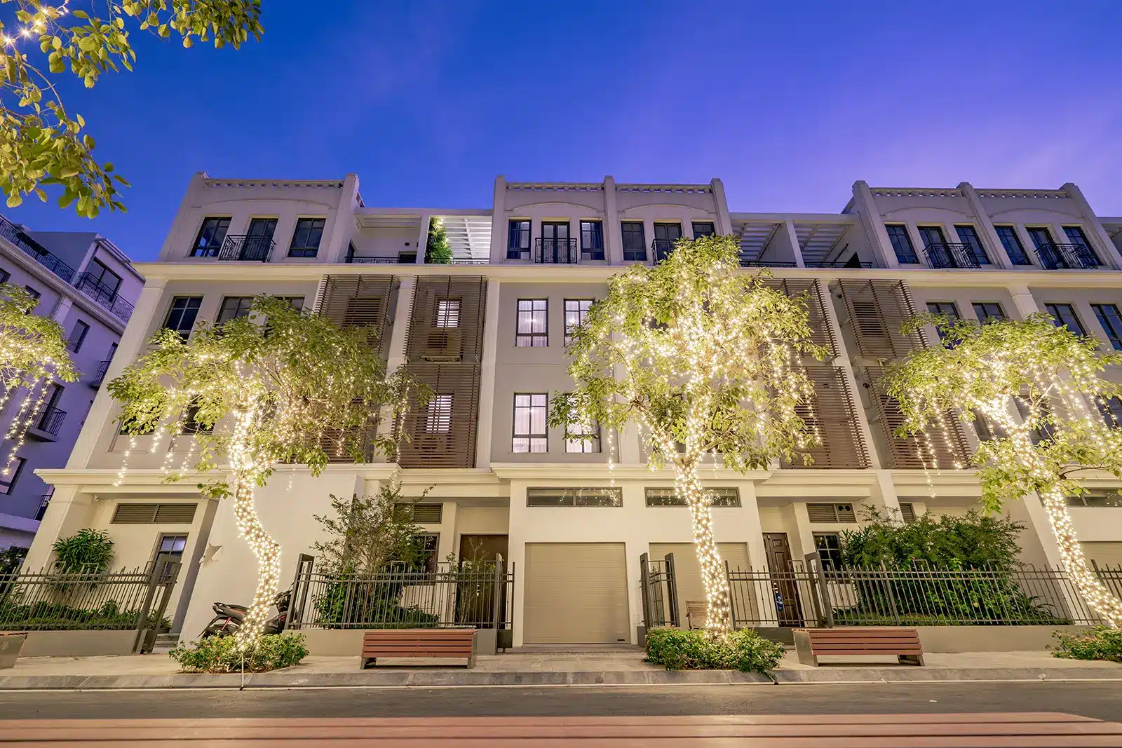 Tiến độ xây dựng dự án The Manor Central Park tháng 10 năm 2024.